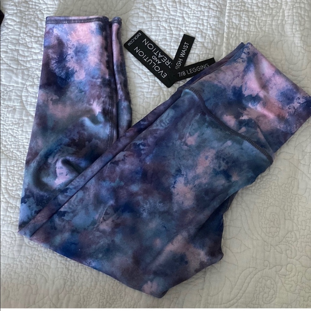 3 pairs of leggings